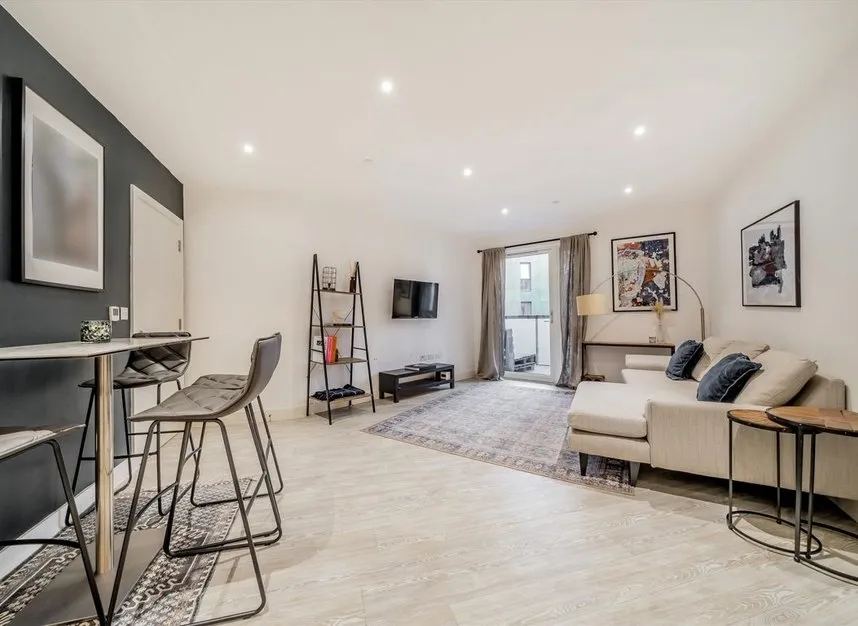 1 bed flat for sale — Beames Road, Harlesden, NW10