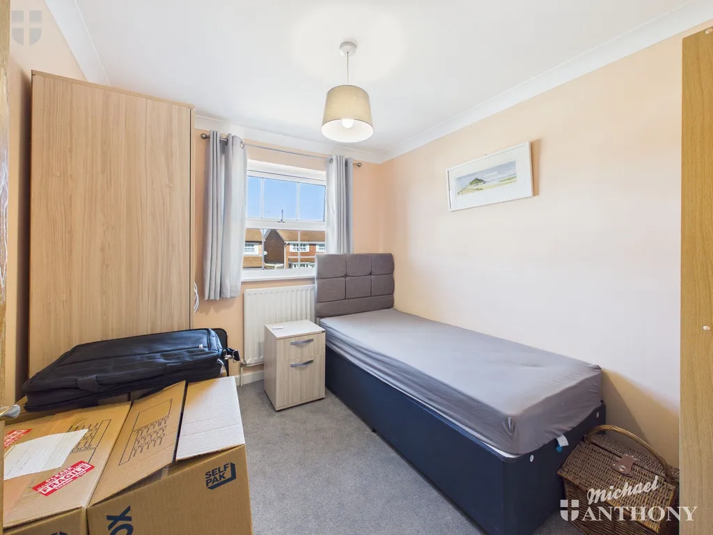 Elham Way, Aylesbury, HP21 9XN, photo 8