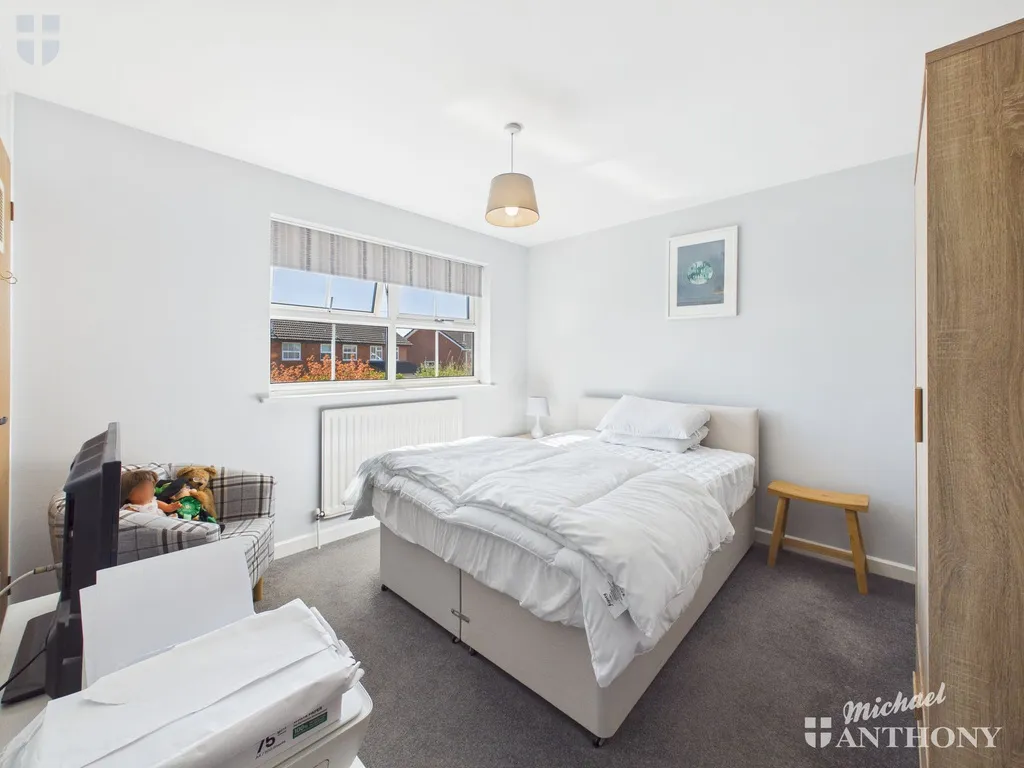 Elham Way, Aylesbury, HP21 9XN, photo 6
