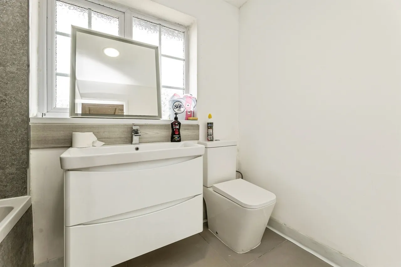 Priory Road, Featherstone, Pontefract, photo 6