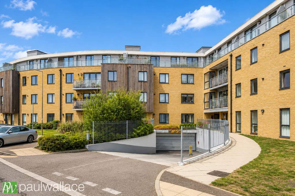 Smeaton Court, Hertford, SG13, photo 13