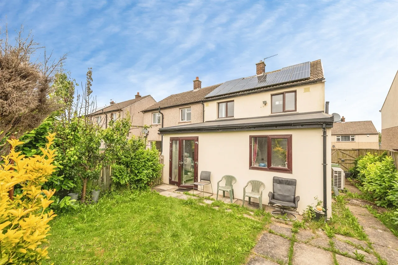 Sandene Avenue, Crosland Moor, Huddersfield, photo 10