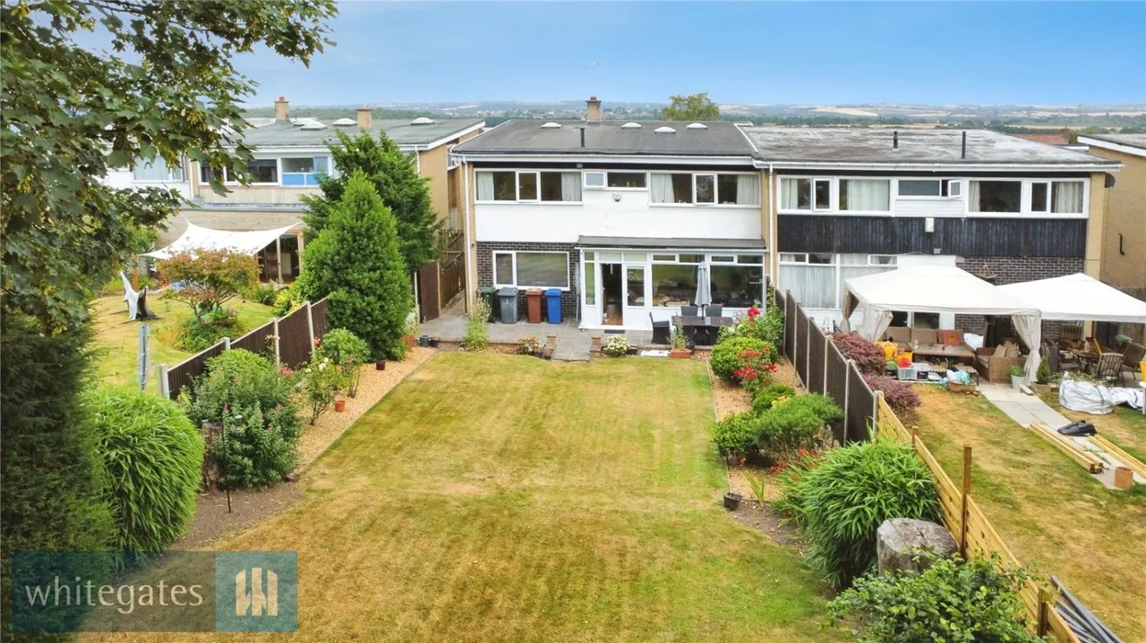 Limes Avenue, Staincross, S75, photo 26
