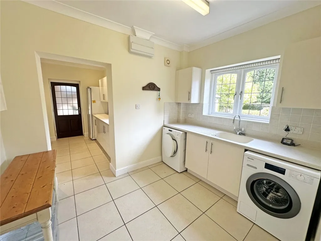 Brockenhurst, Hampshire, photo 12