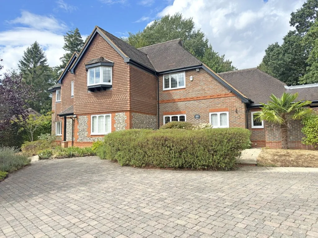 Brockenhurst, Hampshire, photo 25