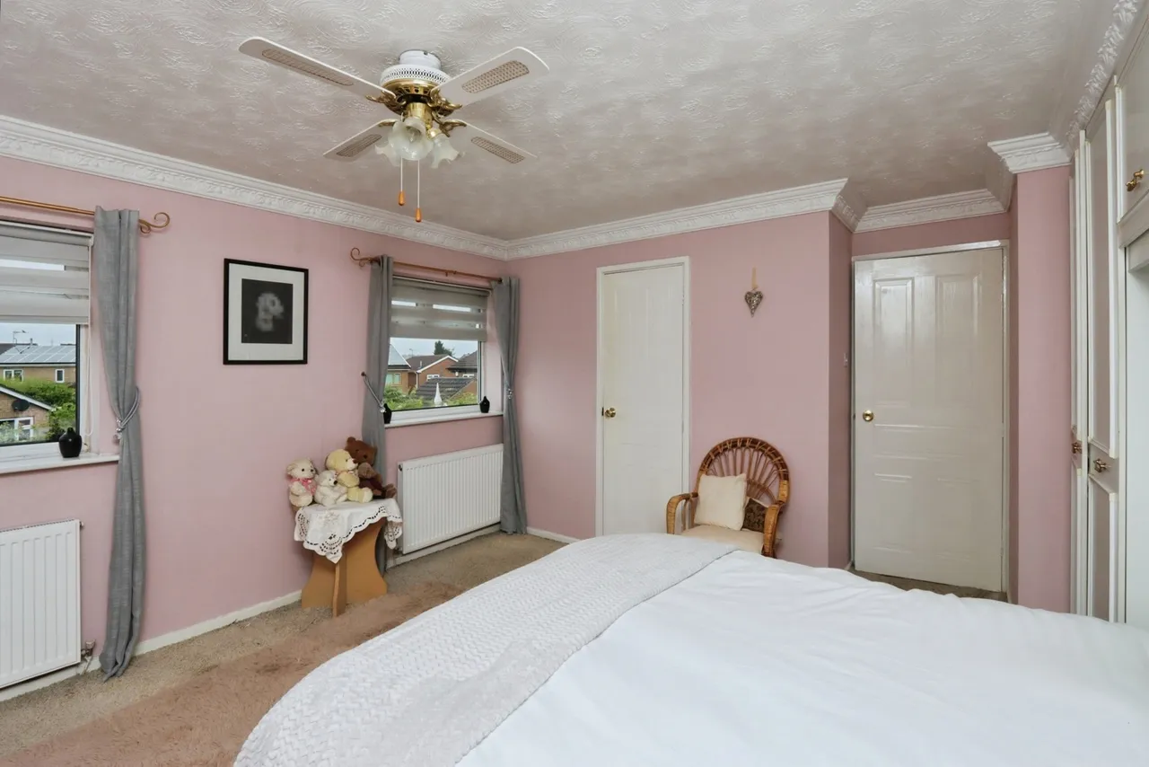 Rothbury Close, Sothall, Sheffield, S20, photo 16