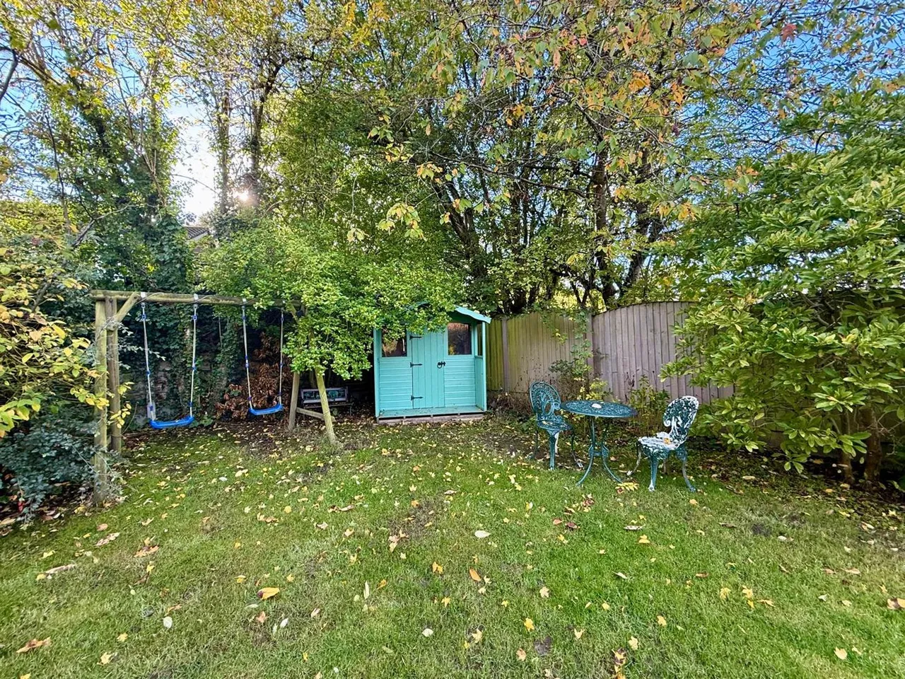 Underwood Close, Macclesfield, SK10, photo 15