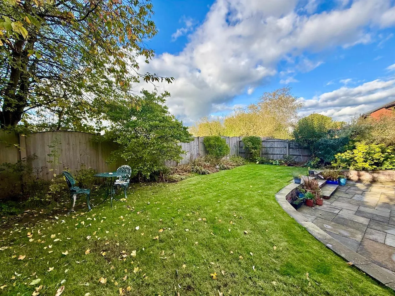 Underwood Close, Macclesfield, SK10, photo 17