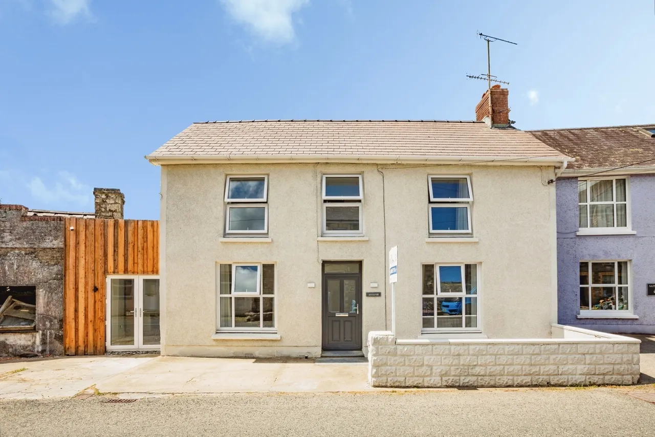 Drefach Felindre, Llandysul, SA44, photo 2