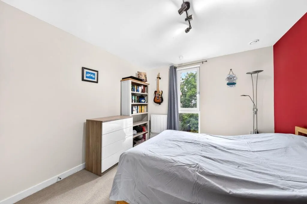 Devizes Street, London, N1, photo 6