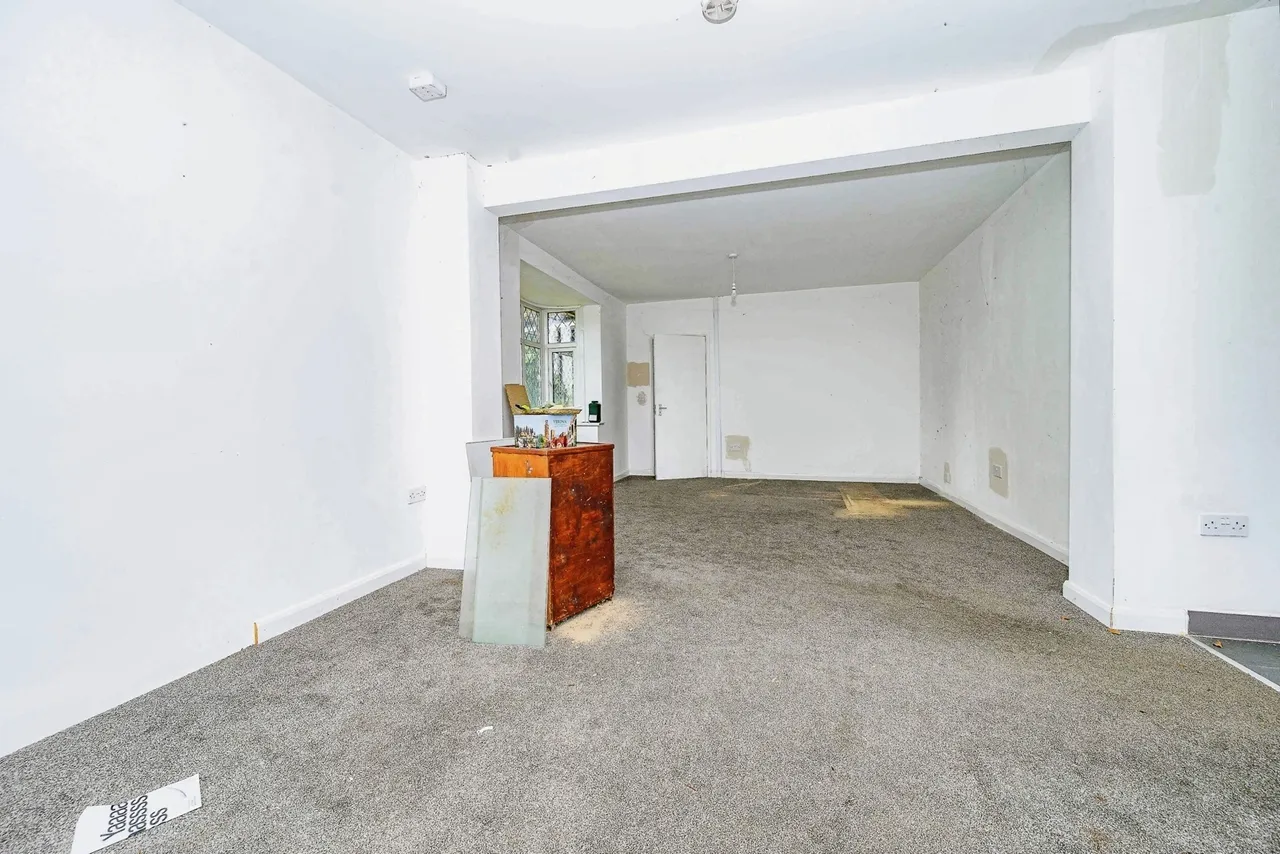 East Hill Road, Houghton Regis, Dunstable, Bedfordshire, LU5, photo 4