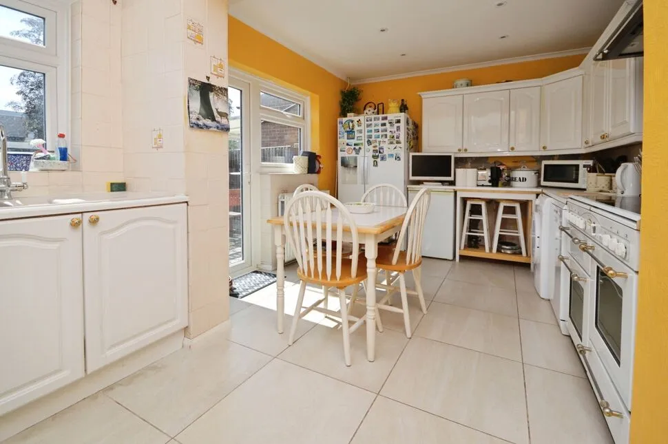 Hanworth Road, Whitton, Hounslow, TW4, photo 8