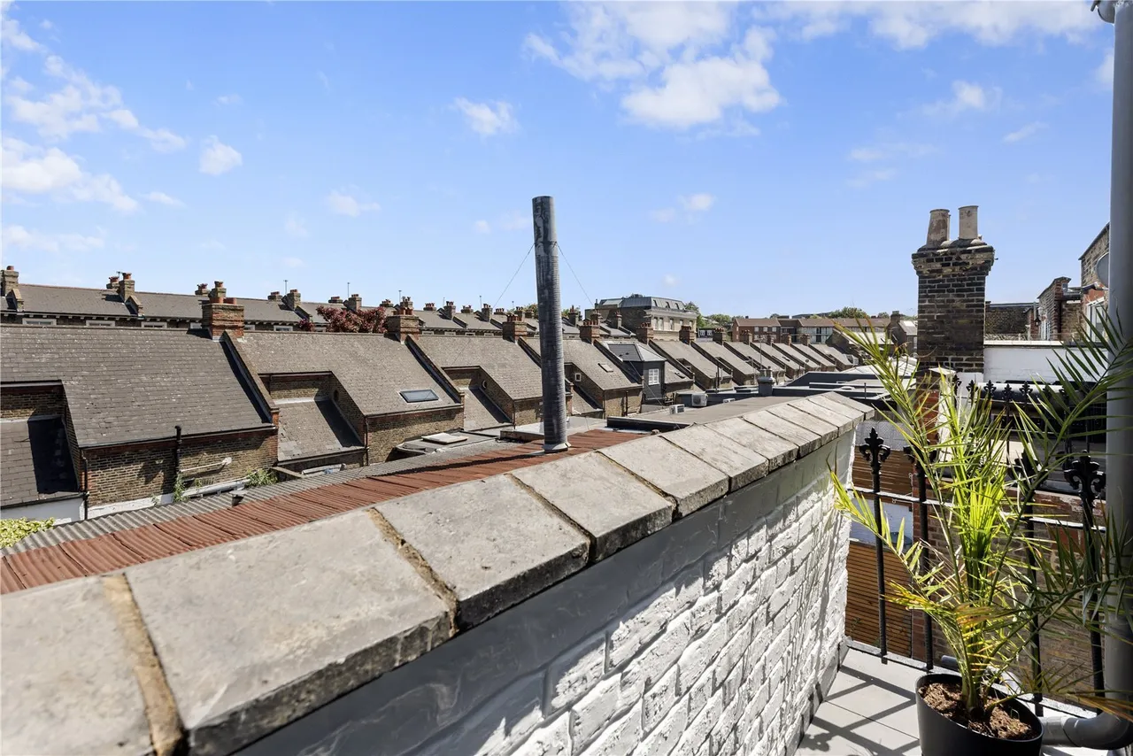 Queenstown Road, London, SW8, photo 9