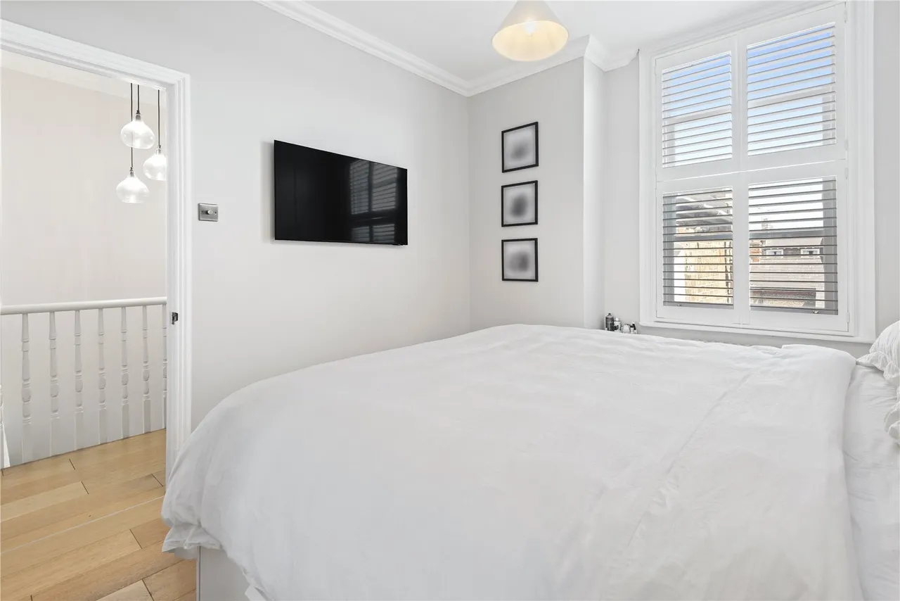 Queenstown Road, London, SW8, photo 6