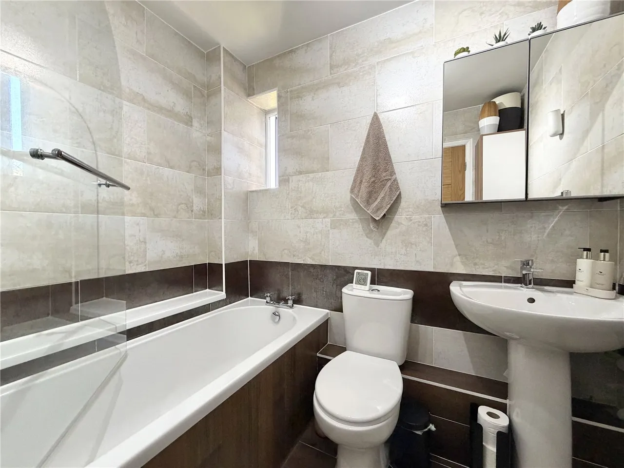 Surrey Road, Poole, Dorset, BH12, photo 5