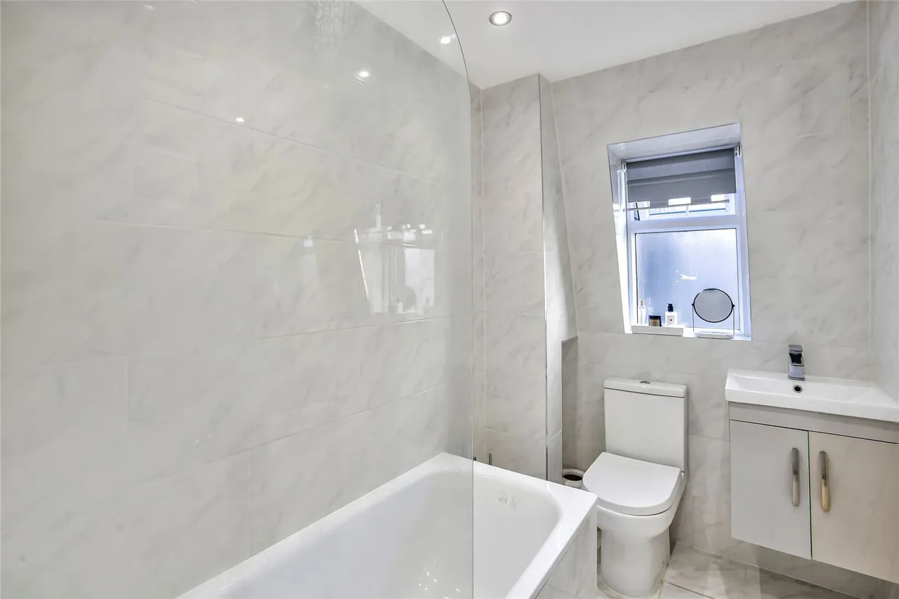 Ribblesdale Road, Furzedown, photo 6