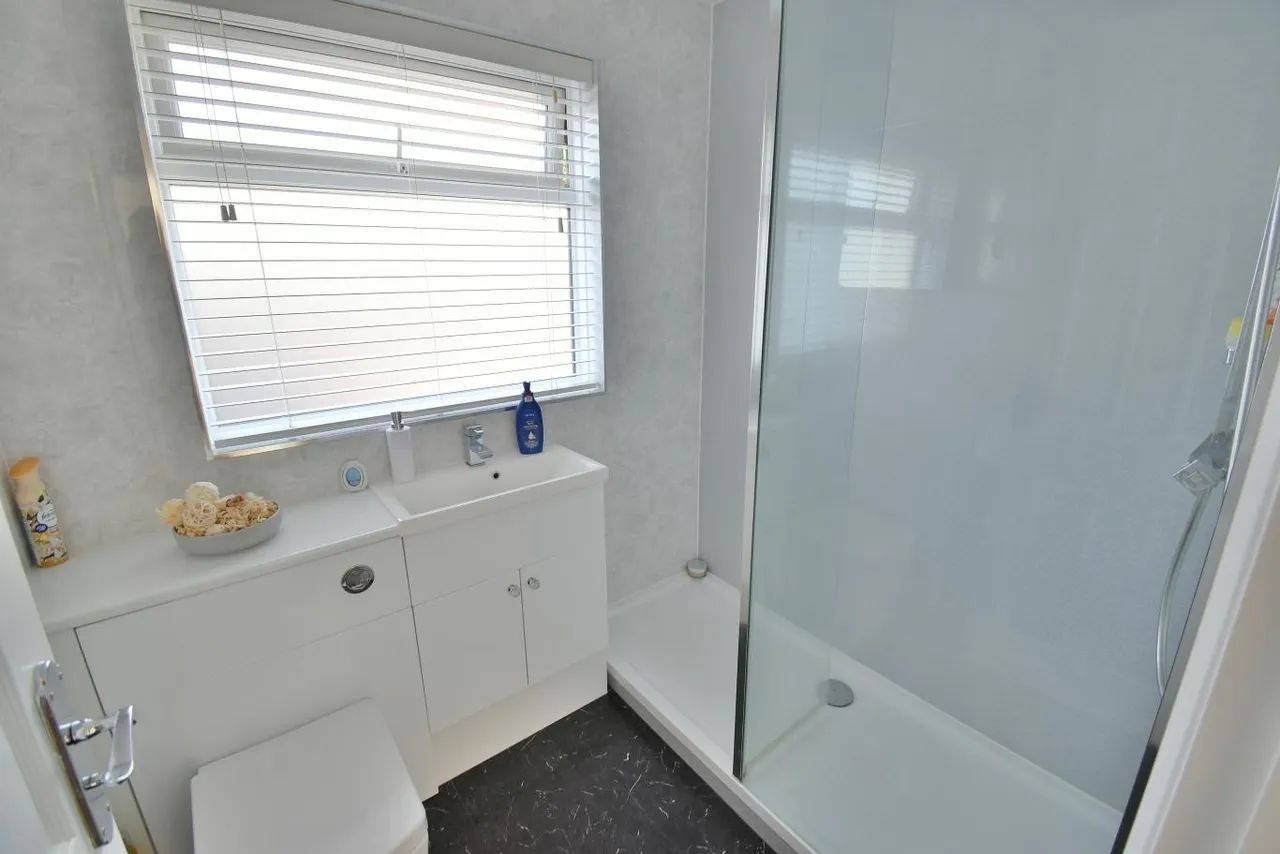 Ameysford Road, BH22, photo 9