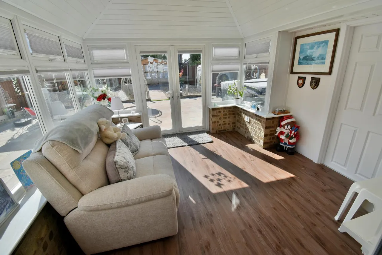 Ameysford Road, BH22, photo 5