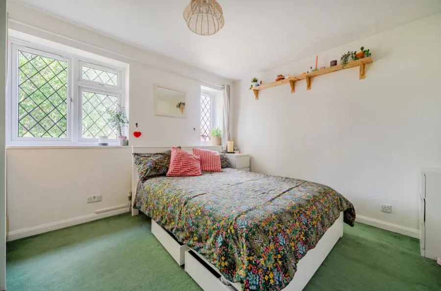 Daventry Court, Bracknell, RG42, photo 5