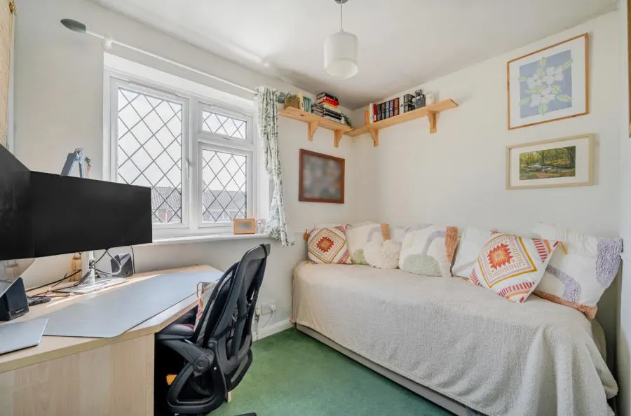 Daventry Court, Bracknell, RG42, photo 6