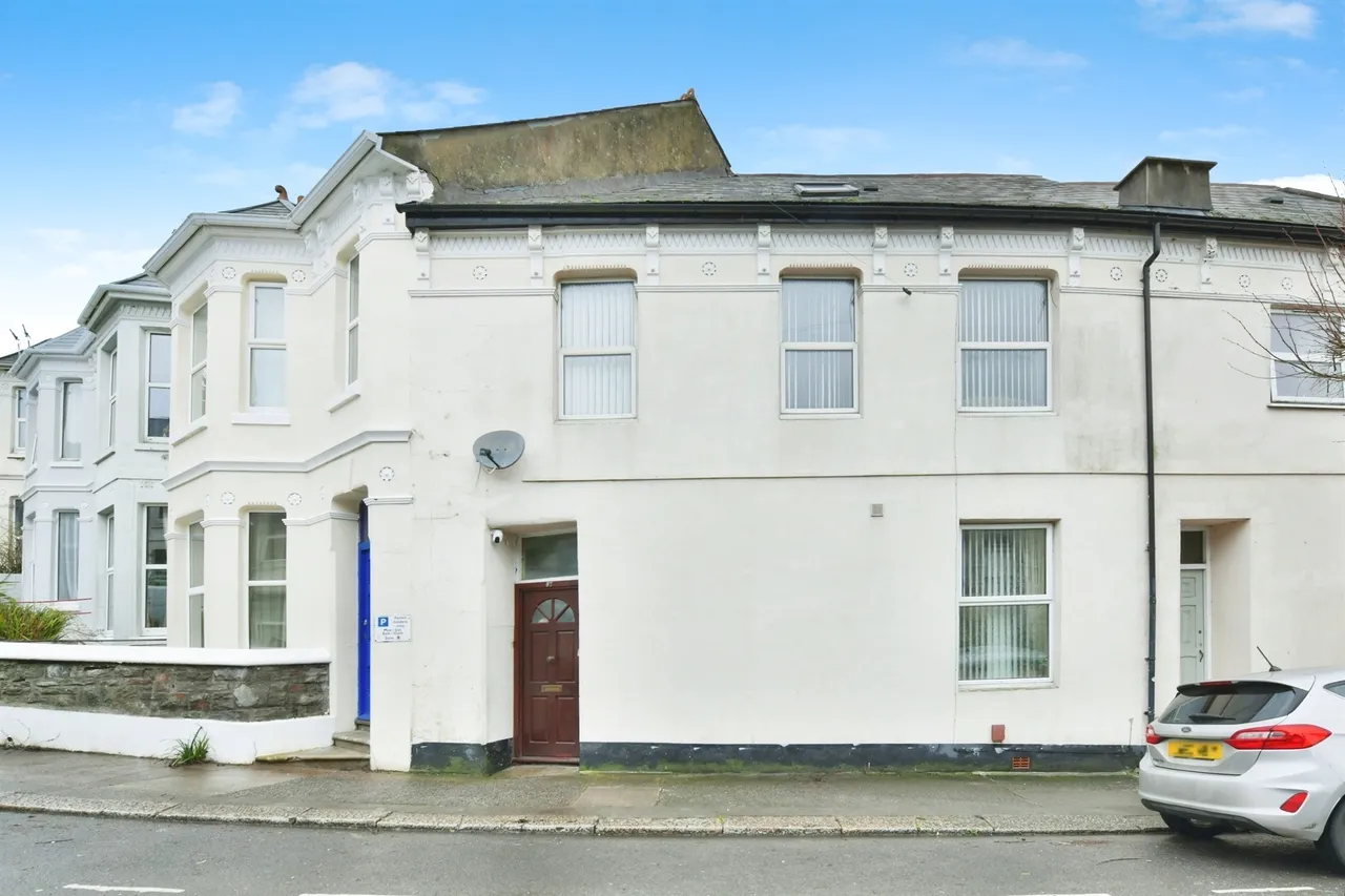 4 bed house for sale — Lisson Grove, Plymouth
