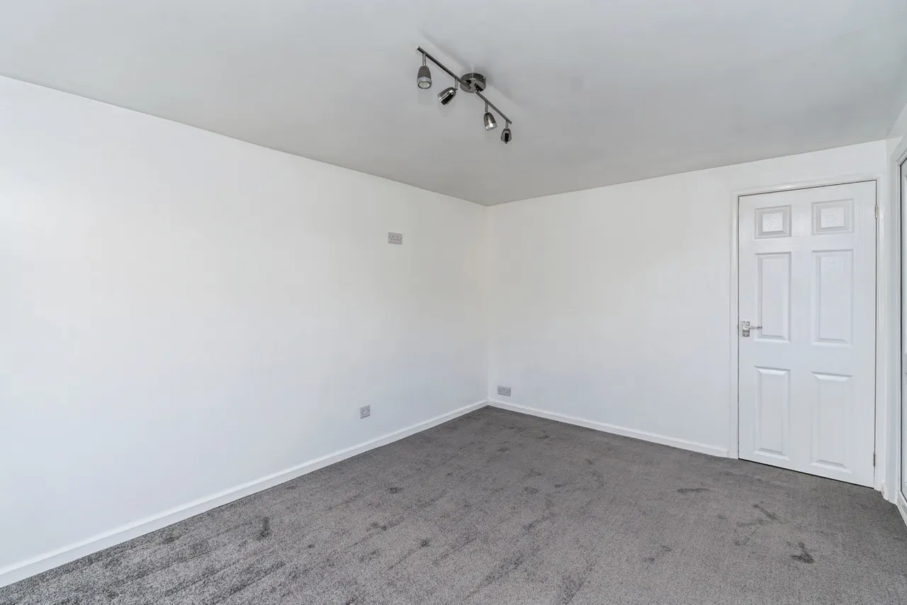 Drapers Copse, Dibden, SO45, photo 9