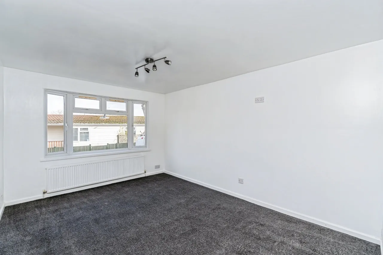 Drapers Copse, Dibden, SO45, photo 7
