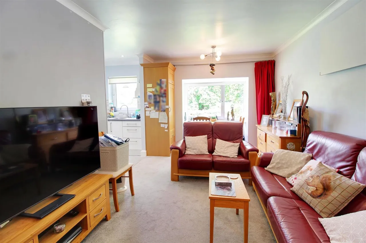 Billy Lows Lane, Potters Bar EN6 1XW, photo 13