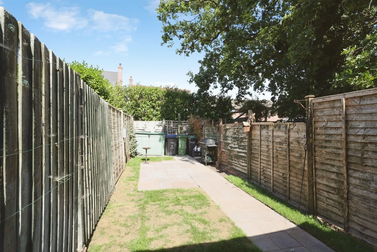 Hazel Grove, Calne, SN11, photo 3