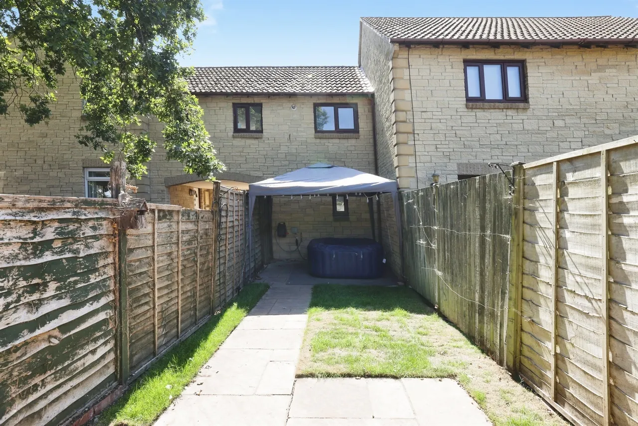 Hazel Grove, Calne, SN11, photo 13