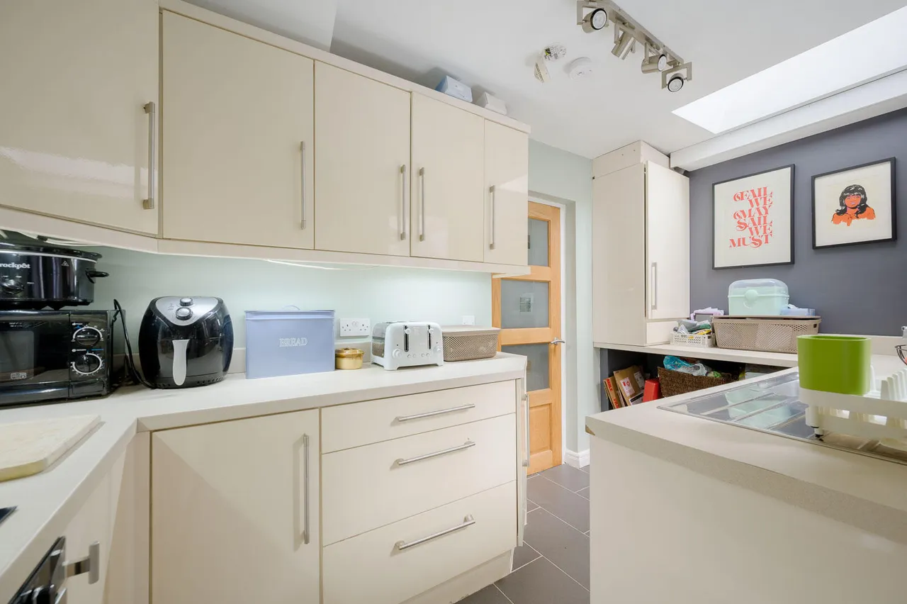 Glenbrook Avenue, bloomfield, BT5, photo 13