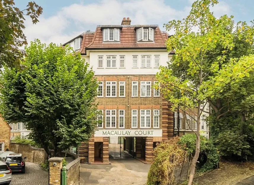 2 bed flat to rent — Macaulay Road, Clapham, SW4