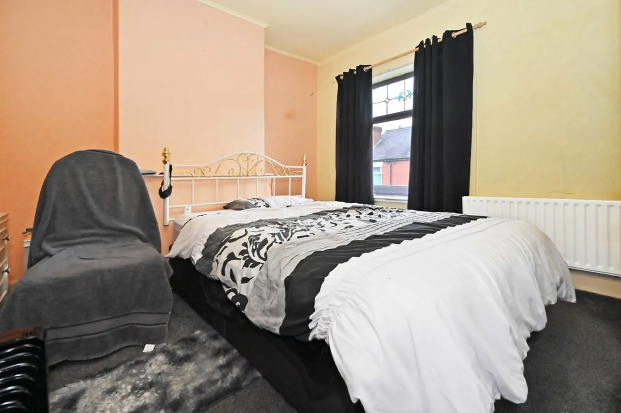Stanfield Road, Burslem, Stoke-on-Trent, photo 11