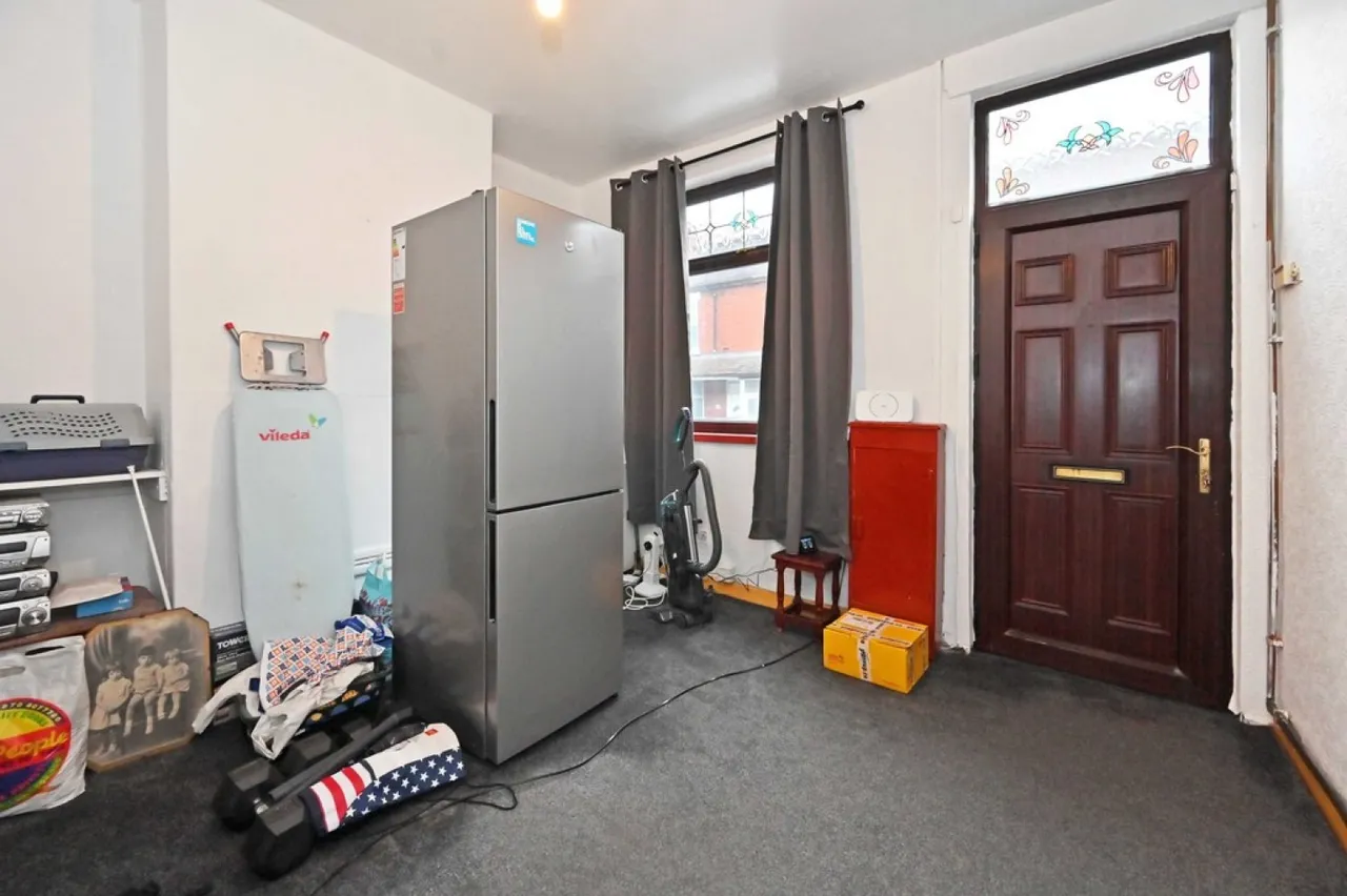 Stanfield Road, Burslem, Stoke-on-Trent, photo 2