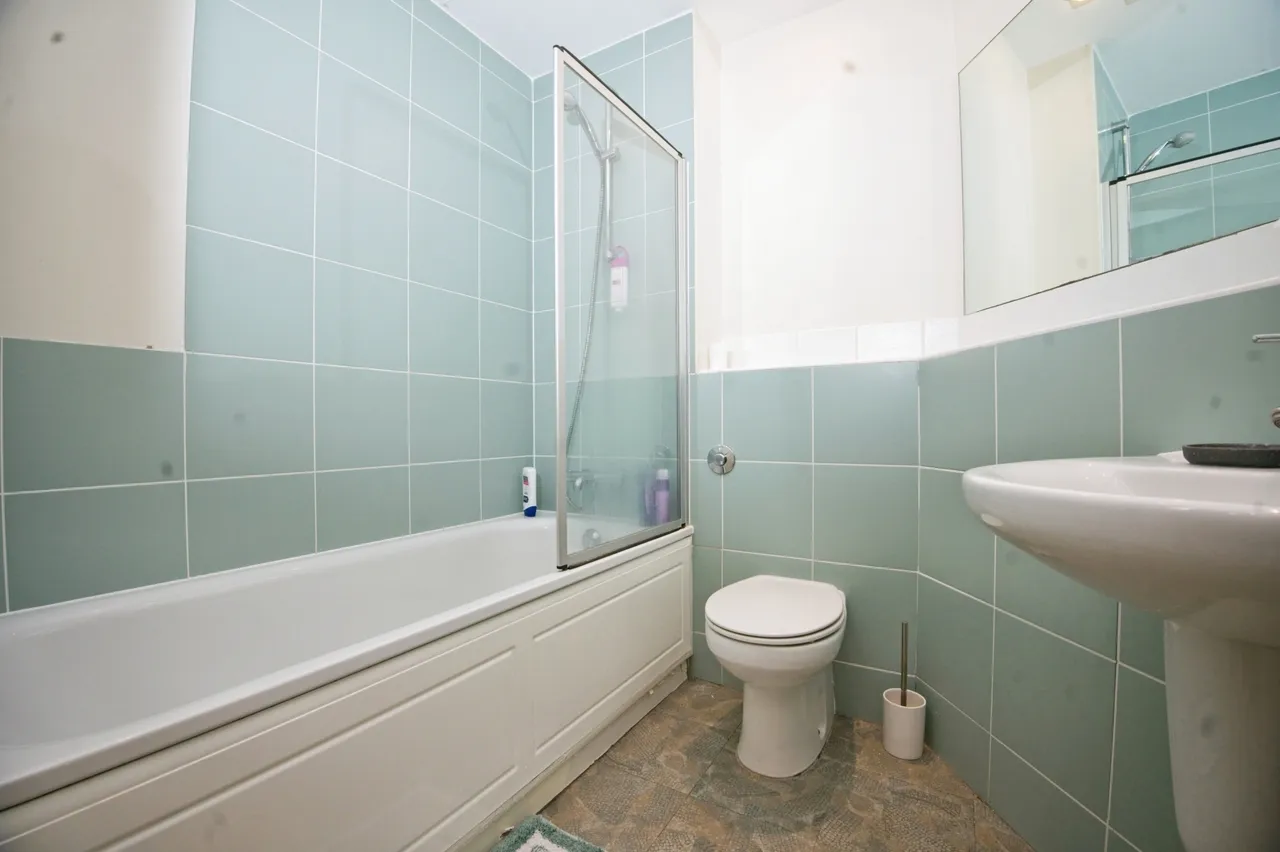 Havannah Street, Cardiff, CF10, photo 7