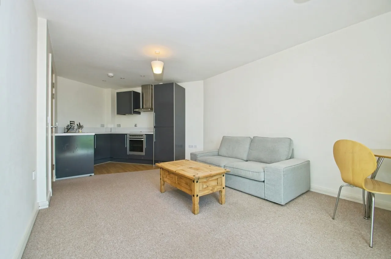 1 bed flat for sale, Havannah Street, Cardiff, CF10