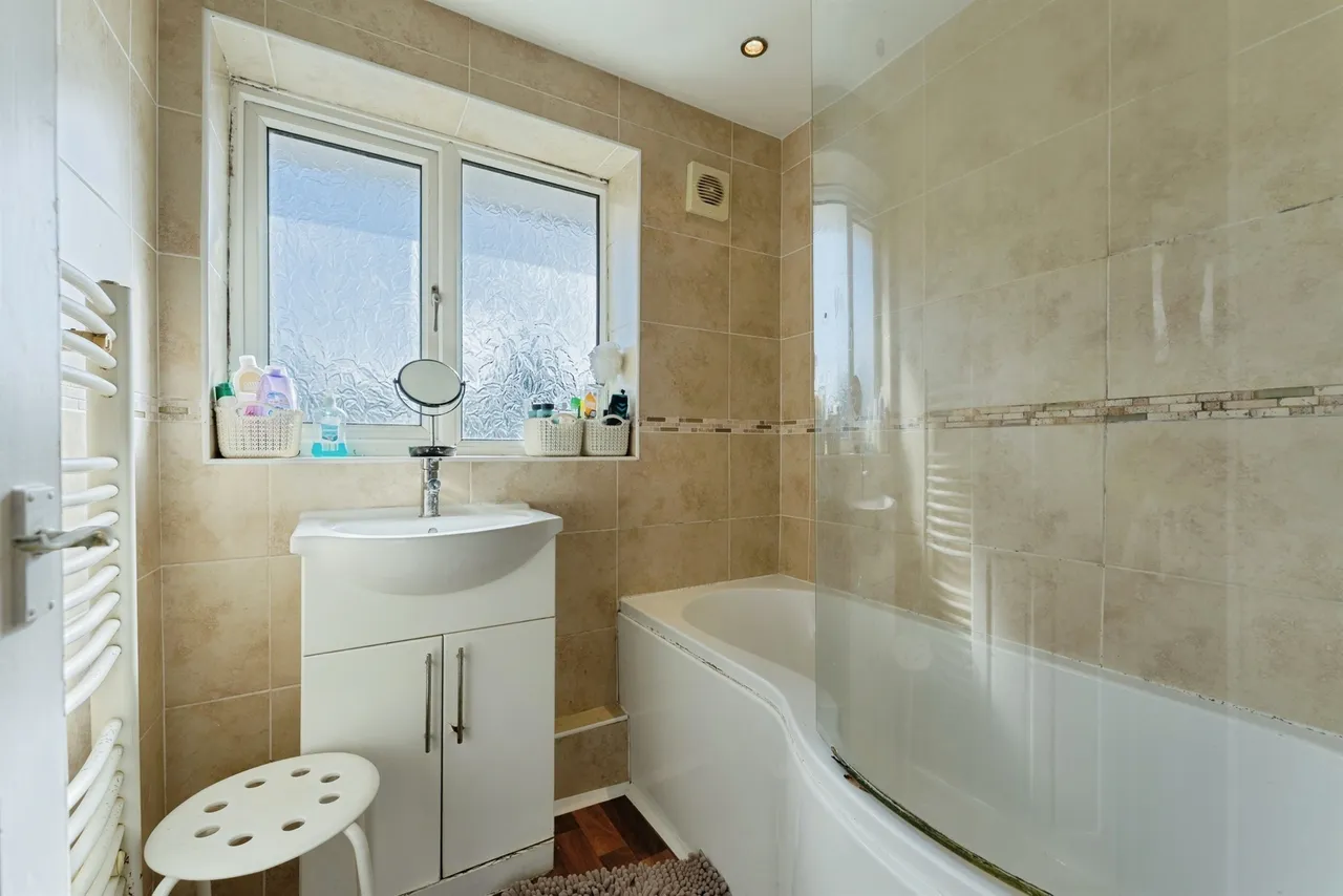 Mill Park Drive, Wirral, CH62, photo 15