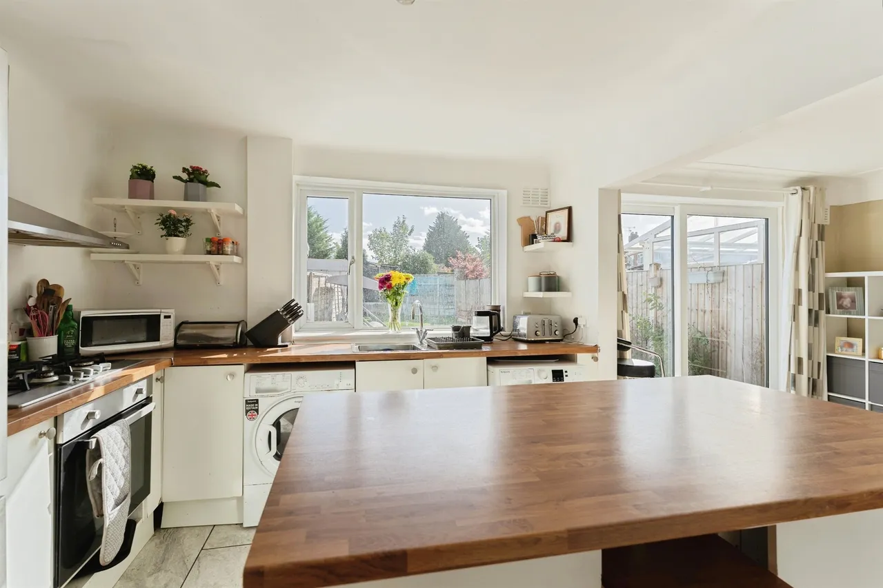 Mill Park Drive, Wirral, CH62, photo 9