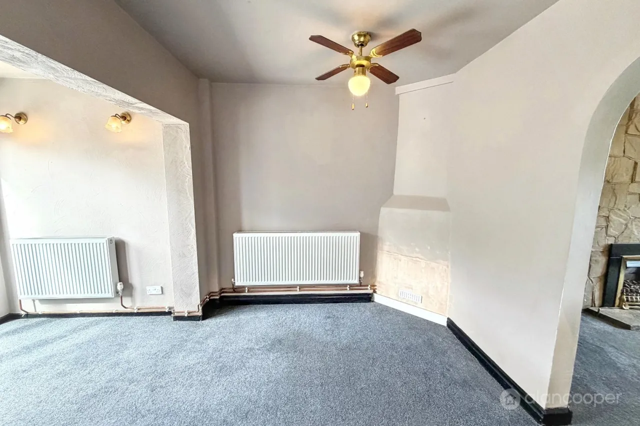 Ivanhoe Avenue, Attleborough, CV11, photo 5