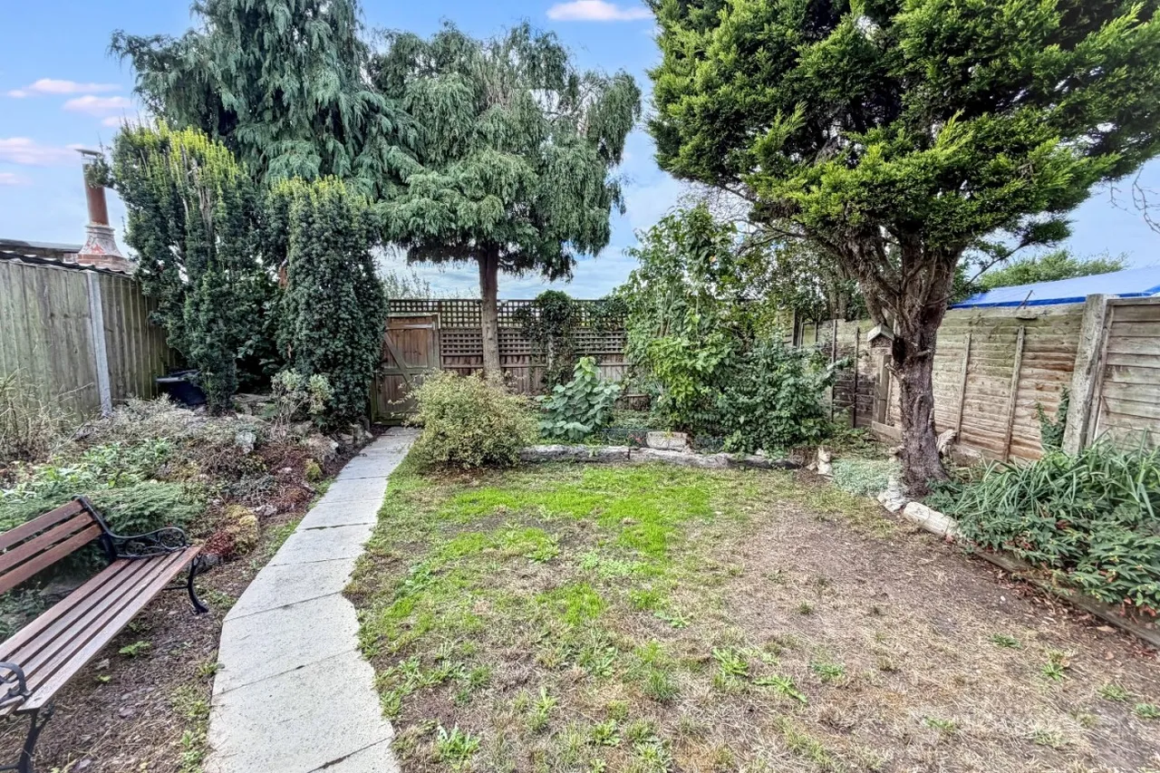 Ivanhoe Avenue, Attleborough, CV11, photo 14