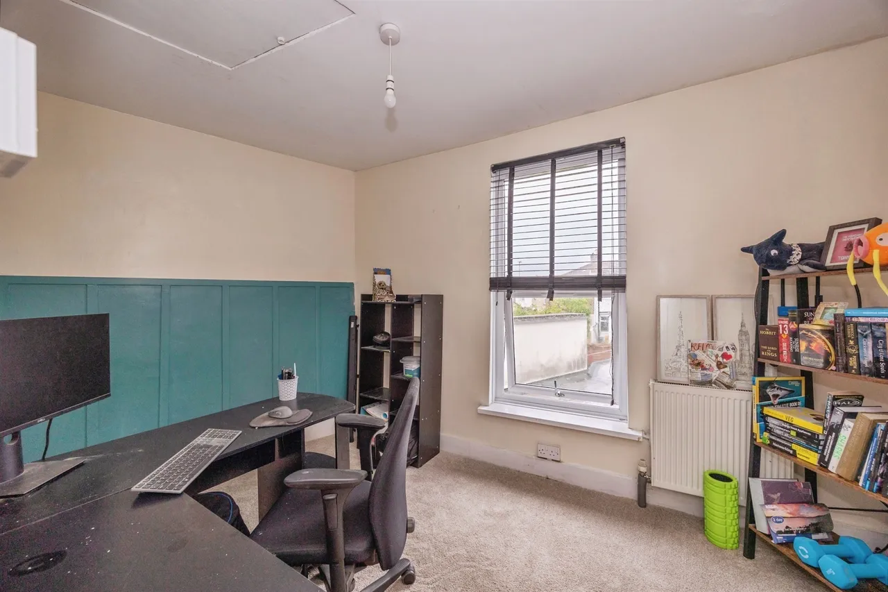 Clarkes Road, Portsmouth, PO1, photo 13