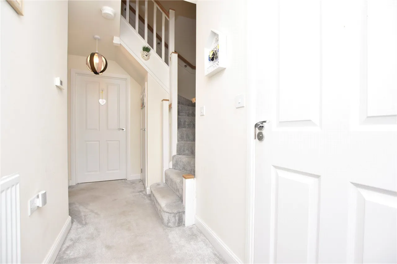 Churchyard Drive, East Ardsley, WF3, photo 5