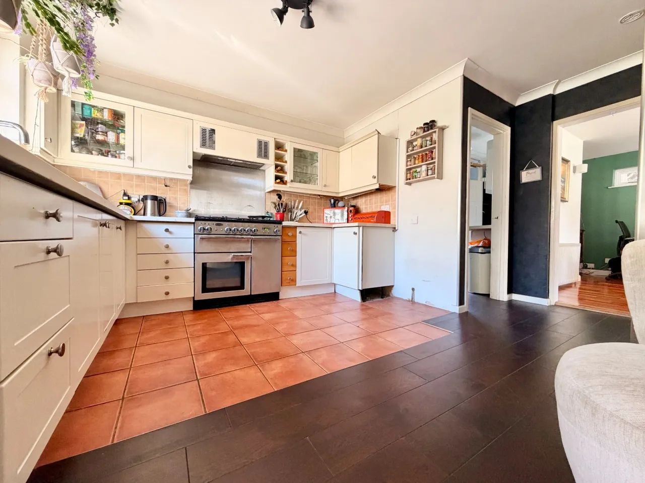Clevedon Road, Weston-in-Gordano, BS20, photo 11