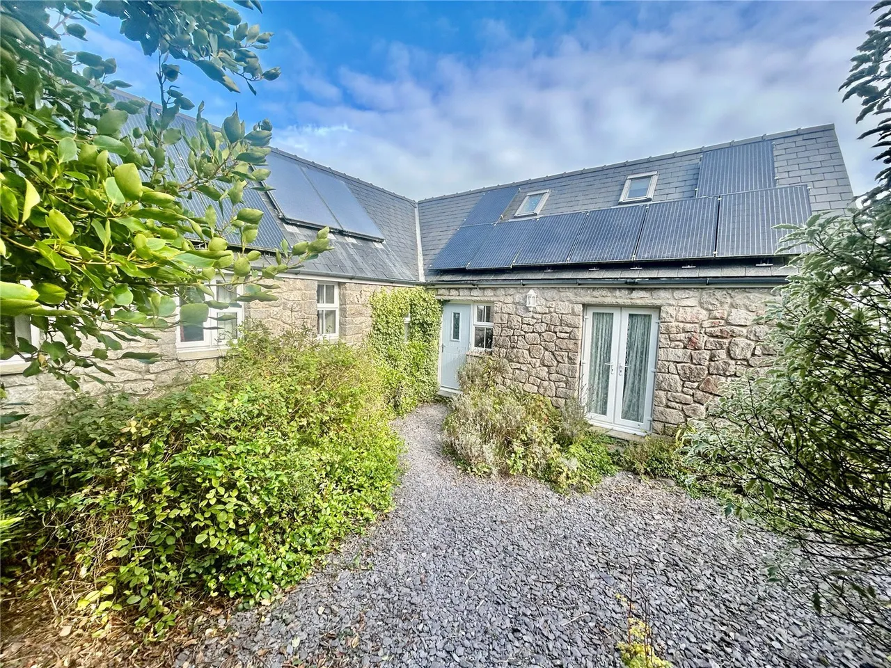 Mynydd Bodafon, Llannerch-y-Medd, LL71, photo 13