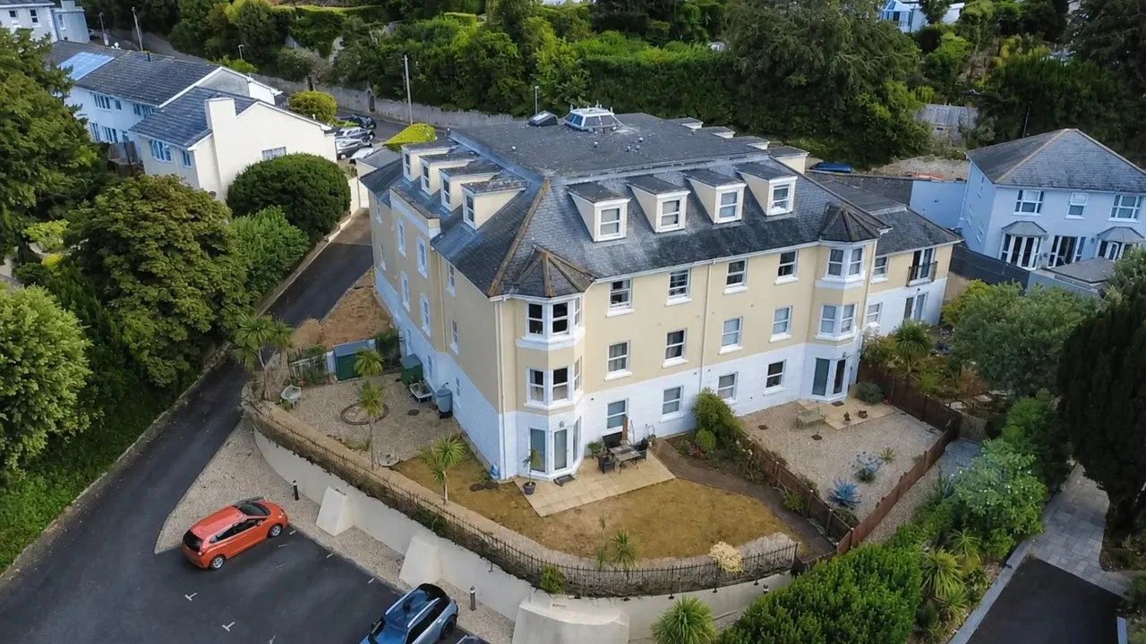 Lower Warberry Road, Torquay, TQ1 1QP, photo 11