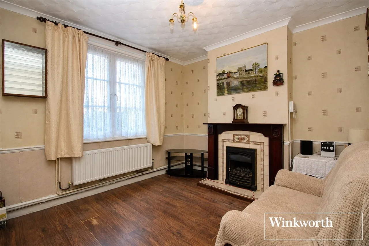 Theobald Street, Radlett, Hertfordshire, WD7, photo 3