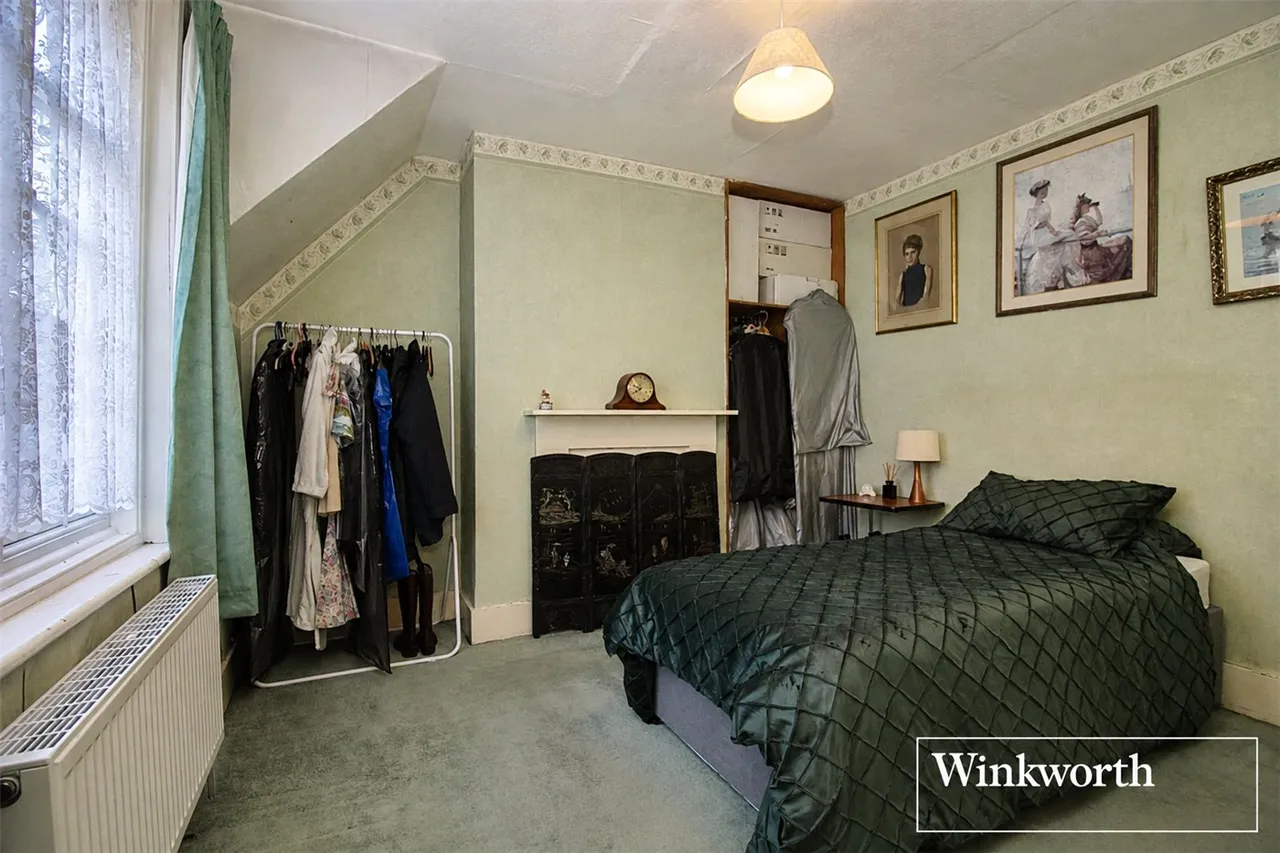Theobald Street, Radlett, Hertfordshire, WD7, photo 9