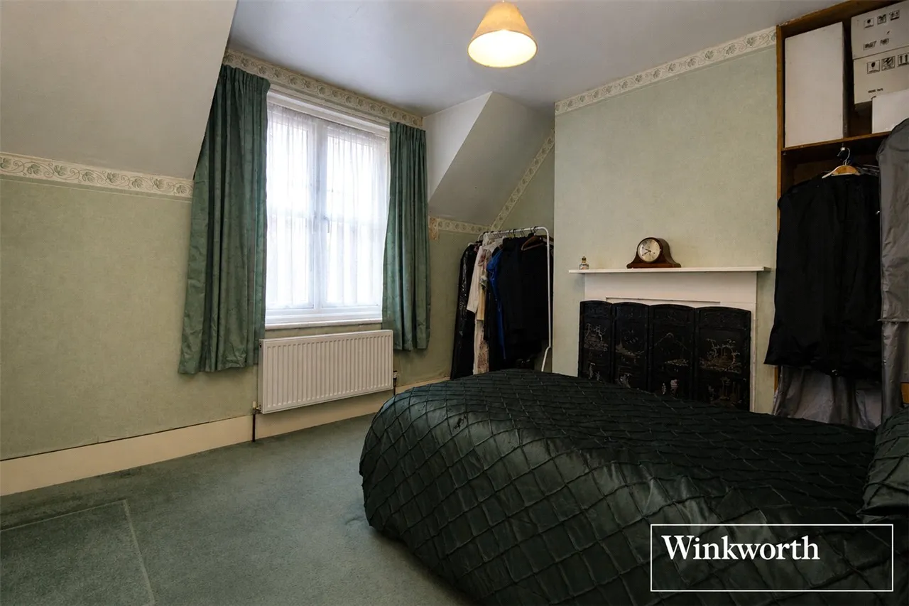 Theobald Street, Radlett, Hertfordshire, WD7, photo 8