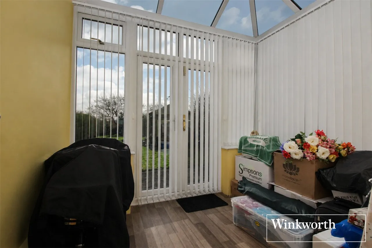 Theobald Street, Radlett, Hertfordshire, WD7, photo 7