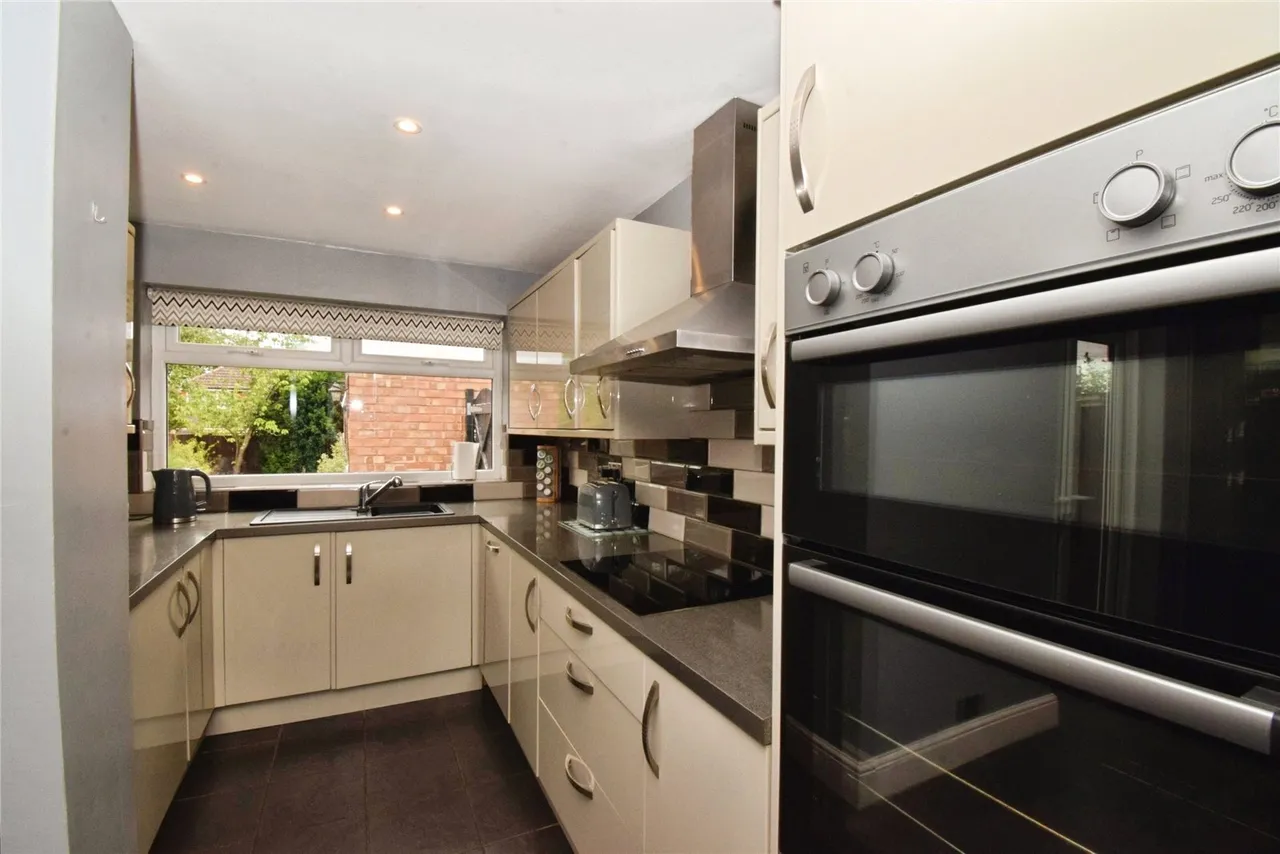 Burleigh Avenue, Wigston, LE18, photo 16